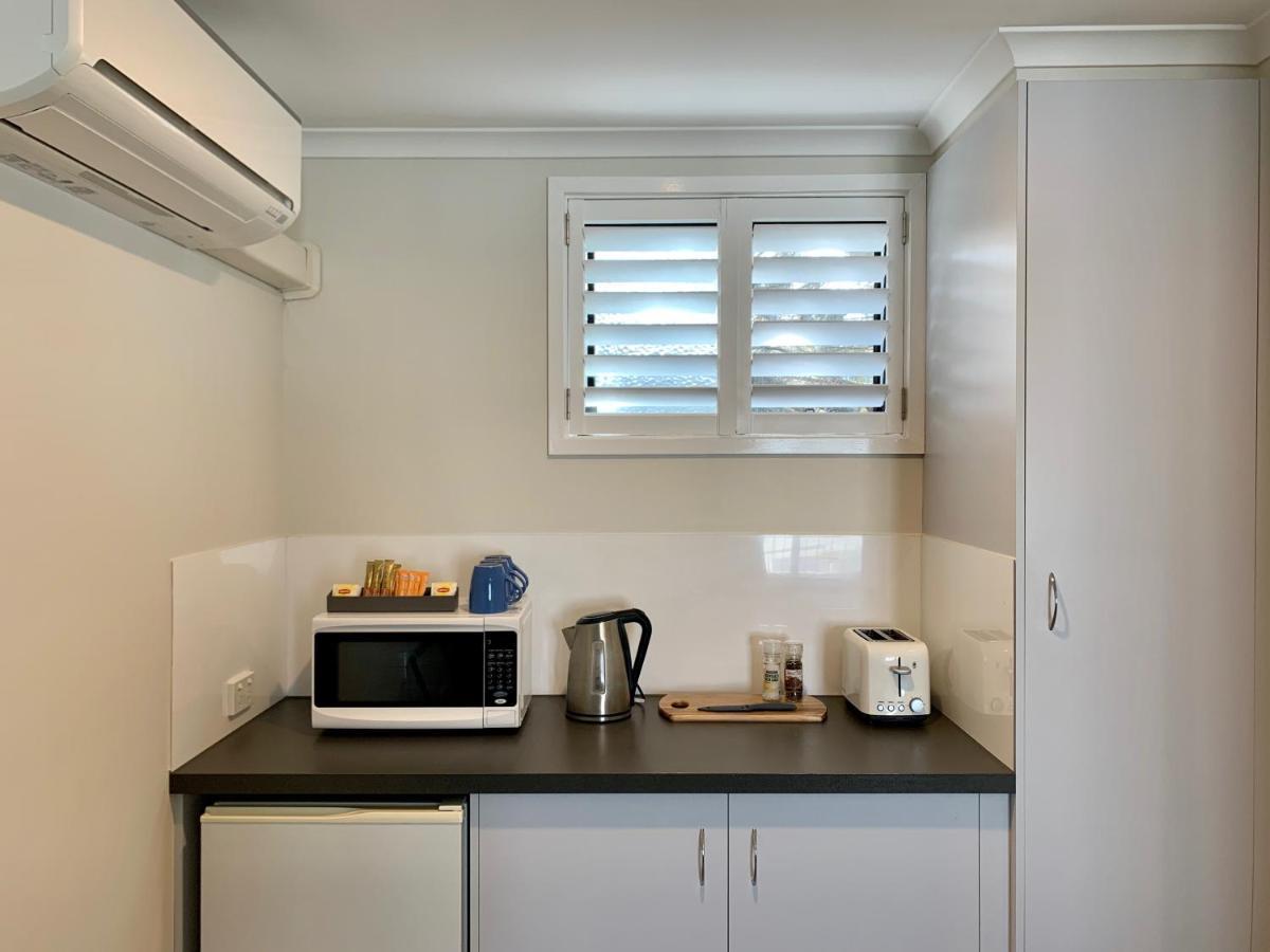 Apollo Bay Waterfront Motor Inn Экстерьер фото